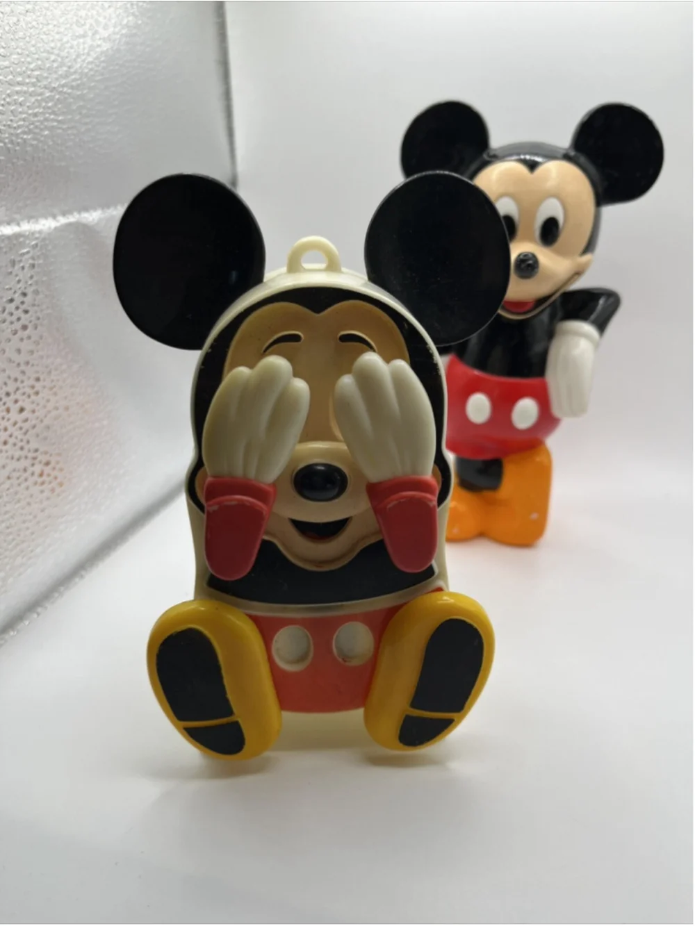 Vintage 1986 Superior Toy Disney Mickey Mouse Gumball Bank Plastic Part&CRIB TOY